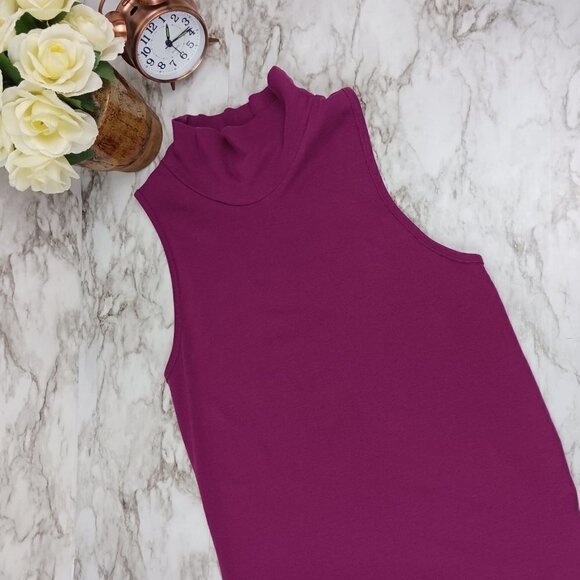 FREE PEOPLE sleeveless top mock turtle neck women's size M magenta - Picture 3 of 9